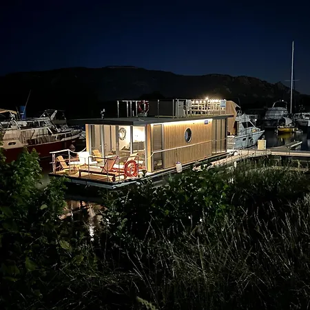 « Houseboat » Clim•Balneo•Rooftop•Valence Rhone Botel Valence (Drome)