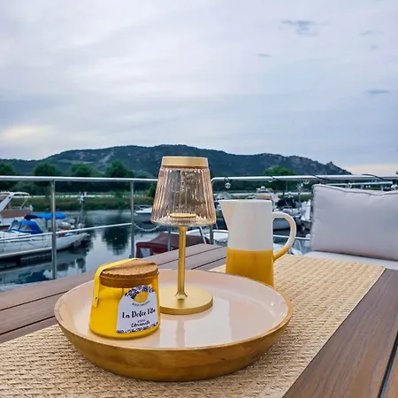« Houseboat » Clim•Balneo•Rooftop•Valence Rhone Botel