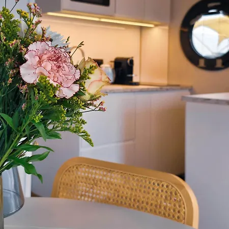 « Houseboat » Clim•Balneo•Rooftop•Valence Rhone Valence (Drome)