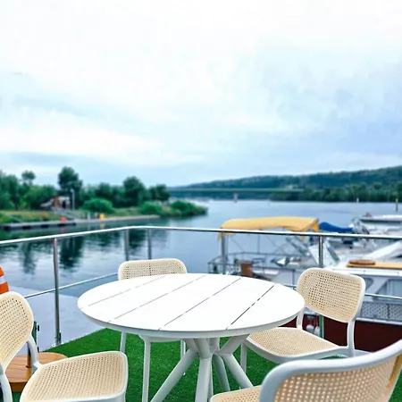 « Houseboat » Clim•Balneo•Rooftop•Valence Rhone Valence (Drome)