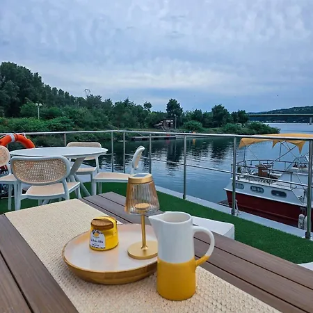 بوتيل « houseboat » Clim•balneo•rooftop•valence Rhone